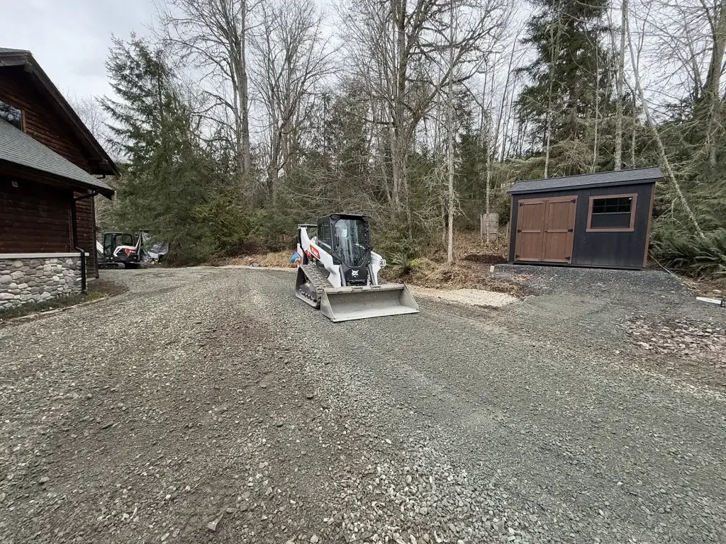 Home 21 Alpine Earthworks performing expert driveway construction and rebuilding using professional-grade driveway gravel