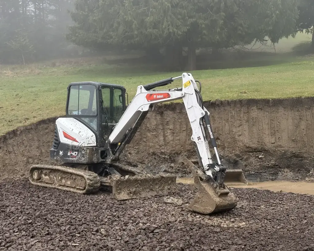Home 17 excavation